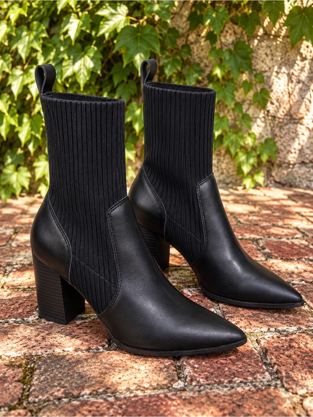BLONDO Black Leather Izzy Pointed Toe Pull On Stretch Knit Waterproof Boots, 9M